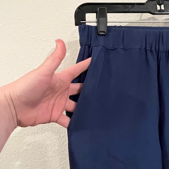 Fiorla blue pull on pants side slits boot cut size small - Picture 3 of 9